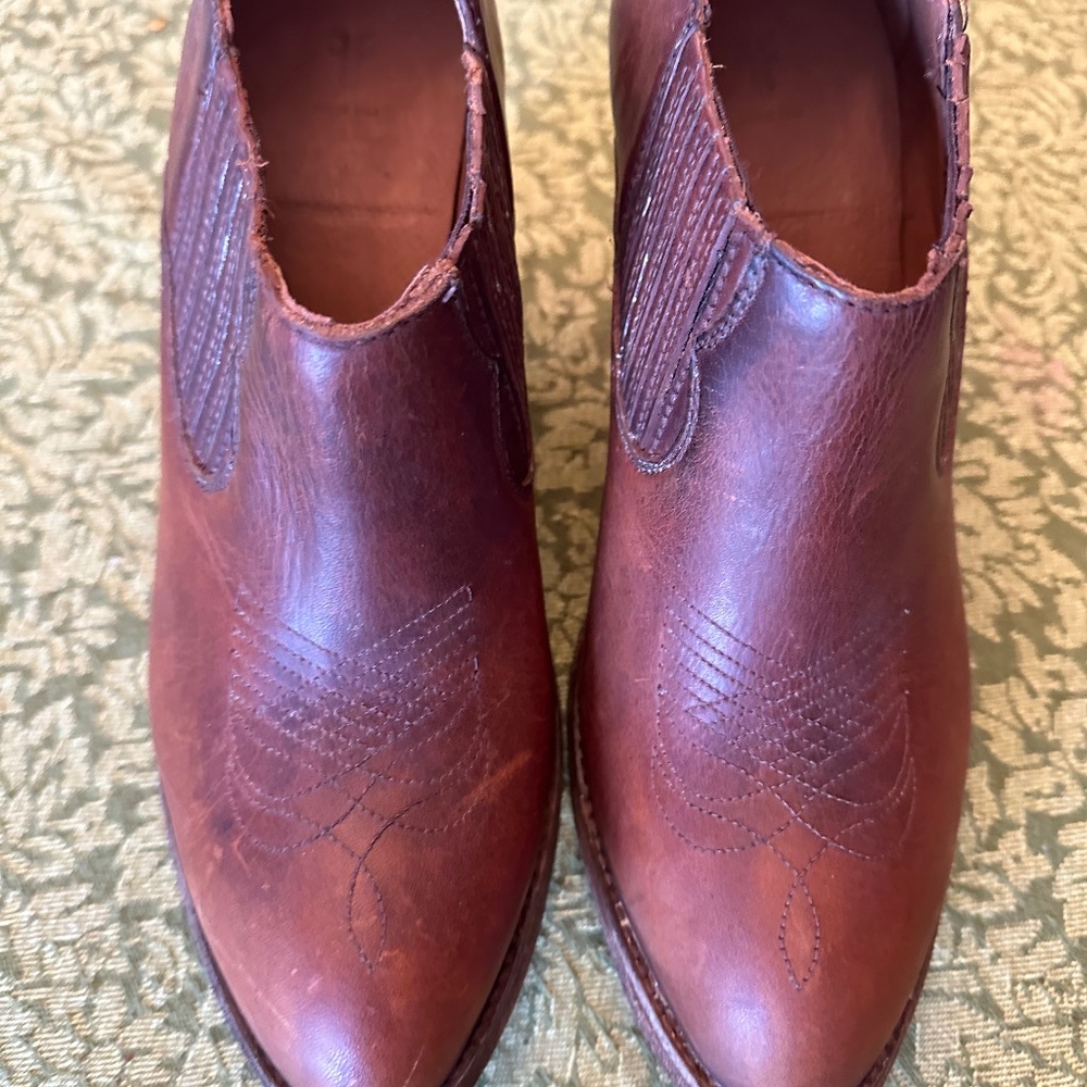 Frye Slip on Pure leather Boots